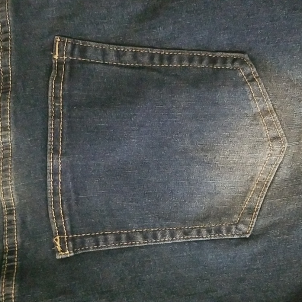 Composition Blue Ripped Denim Short Size XL - Picture 12 of 16